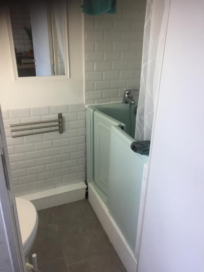 דירות אולט Studette Tiny House De L Eglise 12 M2 מראה חיצוני תמונה